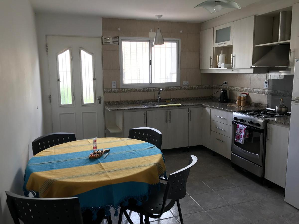 N0D1Sp0Nibl3 Villa Neuquén Esterno foto